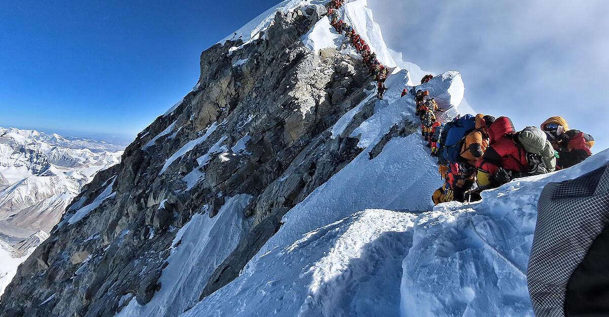 Mount-Everest-Rekordzahl-an-Kletterzulassungen