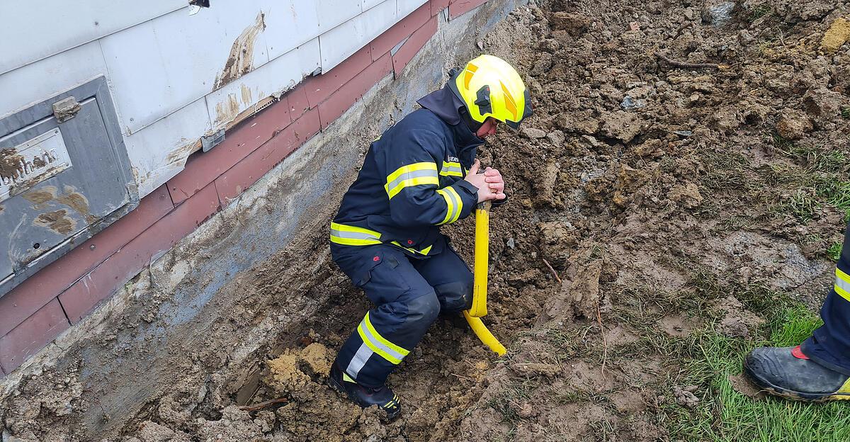 Conduite de gaz démolie lors de travaux d’excavation dans une alcôve