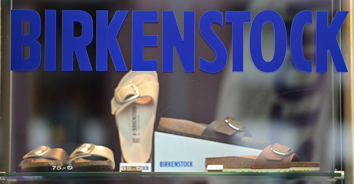 Birkenstock-Gro-aktion-r-wirft-gro-es-Aktienpaket-auf-den-Markt