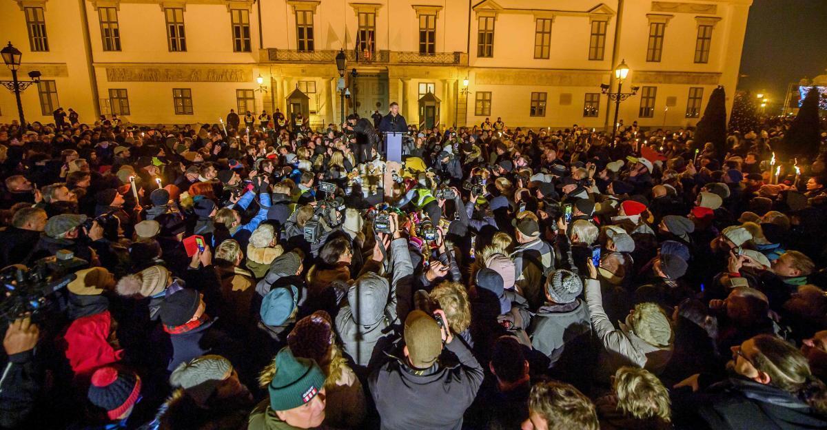 Ungarn-fordern-R-cktritt-Orbans-nach-Bericht-zu-Missbrauchsf-llen