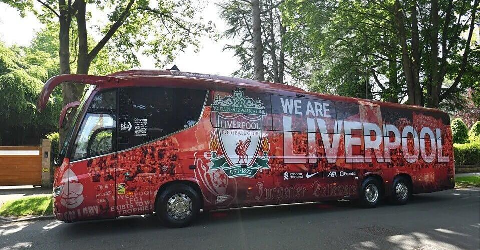 Der-LASK-ist-ausverkauft-der-Liverpool-Bus-schon-im-M-hlviertel