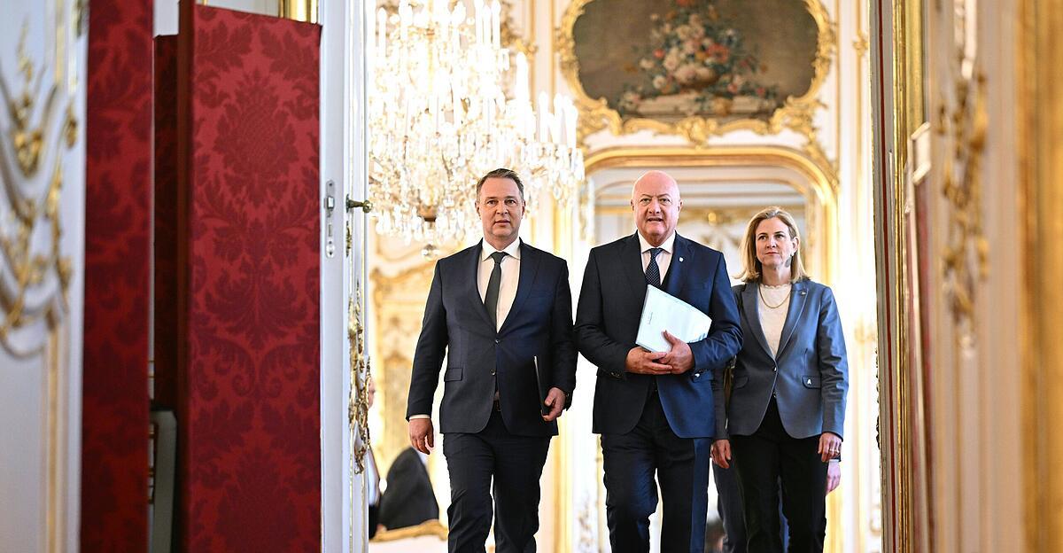 Der-Kitt-des-Doppelbudgets-h-lt