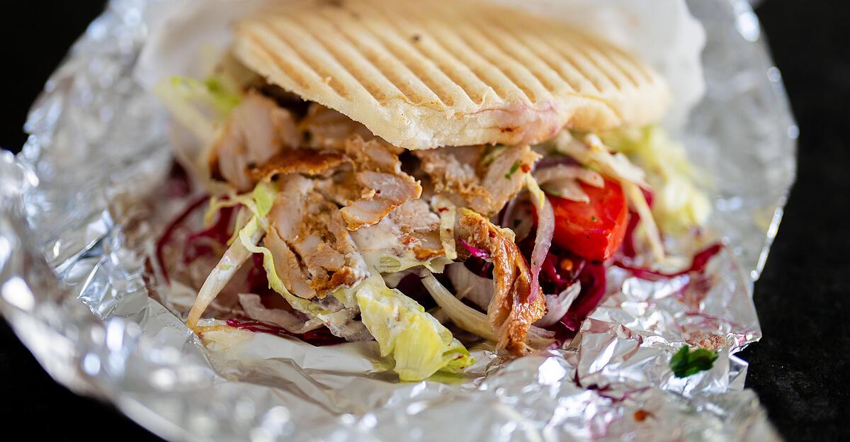335 Salmonellenfälle in Verbindung mit Kebabfleisch | Nachrichten.at