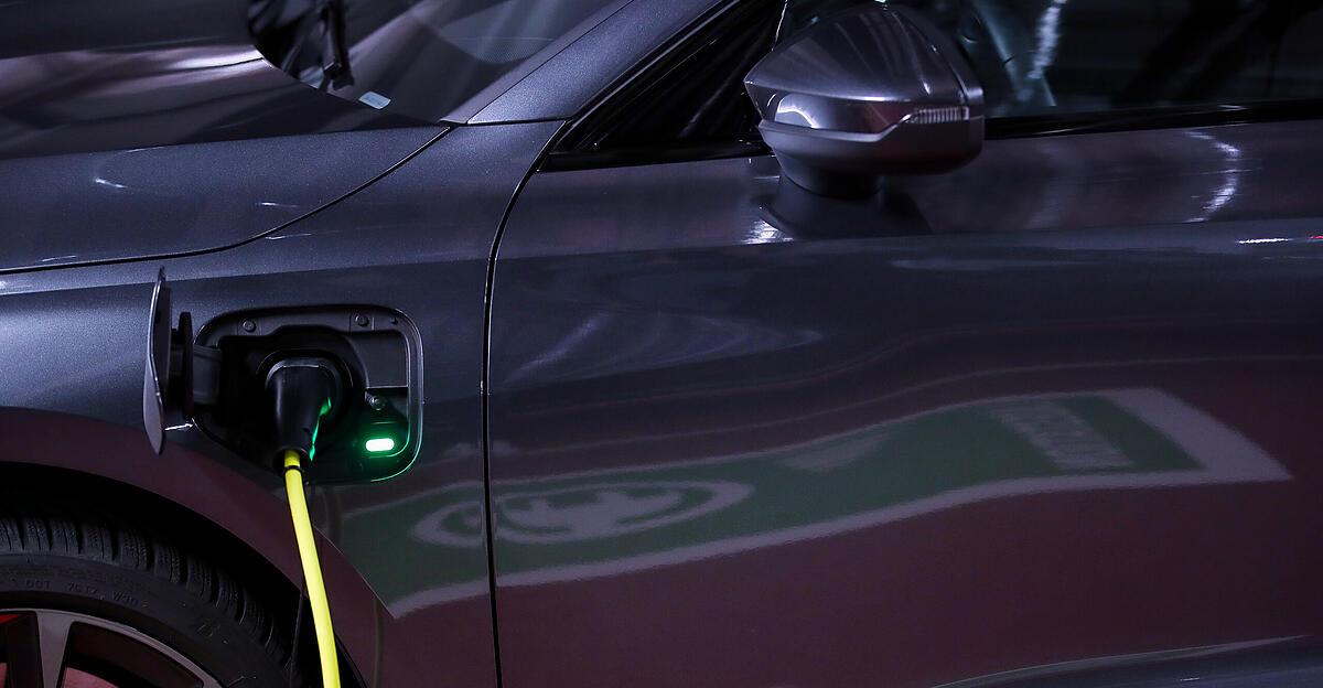 Weltweit-fahren-mehr-als-74-Millionen-Autos-mit-Elektroantrieb