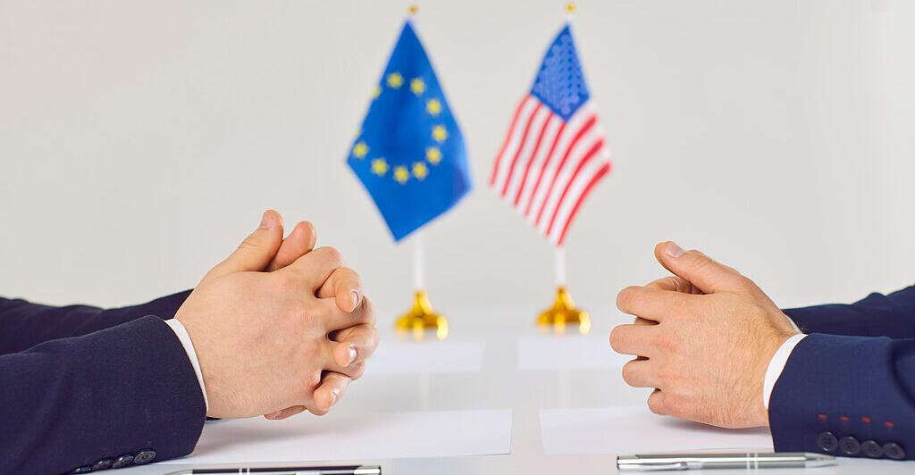Handelsbilanzdefizit im 1. Quartal leicht rückläufig