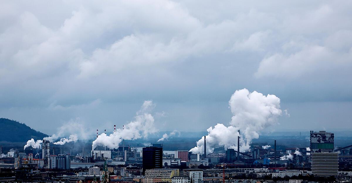 Chemiepark-Linz-warnt-CO2-Ziele-gef-hrden-Wettbewerbsf-higkeit