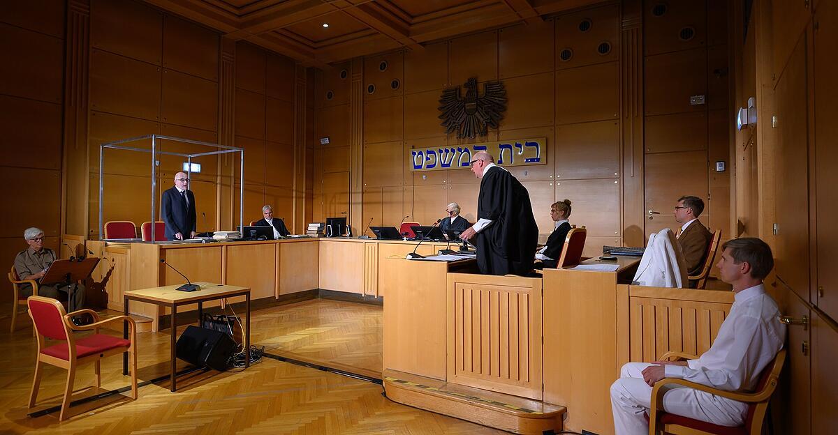 -Eichmann-vor-Gericht-Eine-Sternstunde-des-Theaters