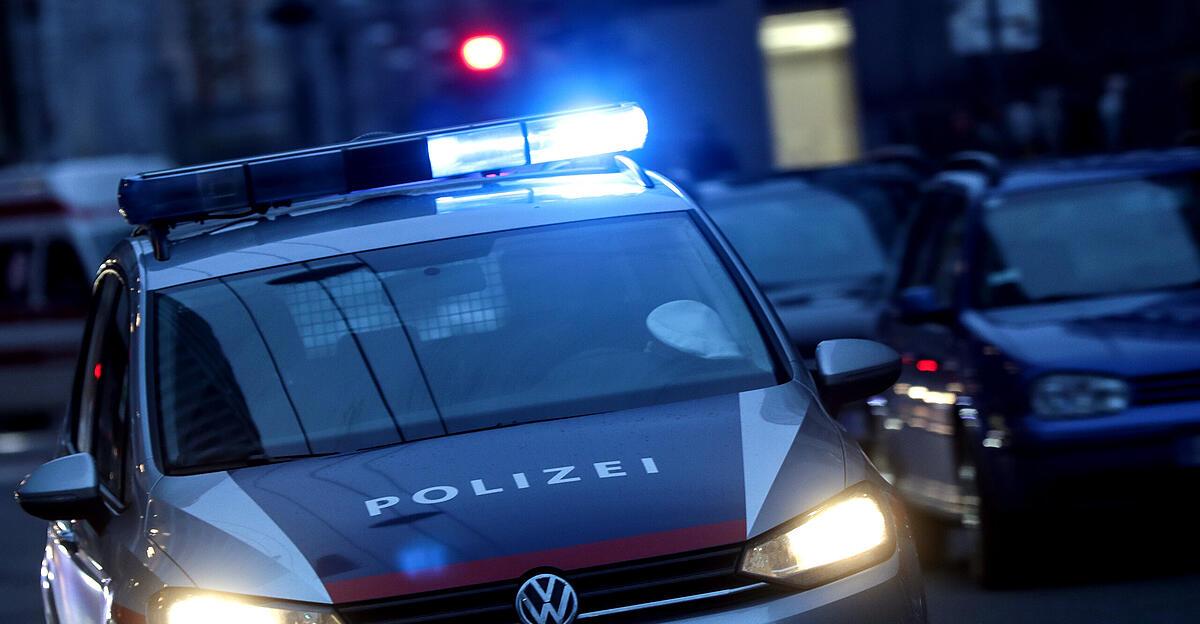 Des jeunes de 12 et 15 ans ont pointé des pistolets à blanc sur des passants à Gmunden