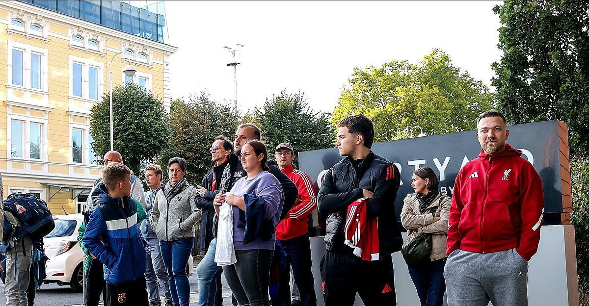 Hoffen auf ein „torreiches Fußball-Fest“: Linz im Liverpool-Fieber