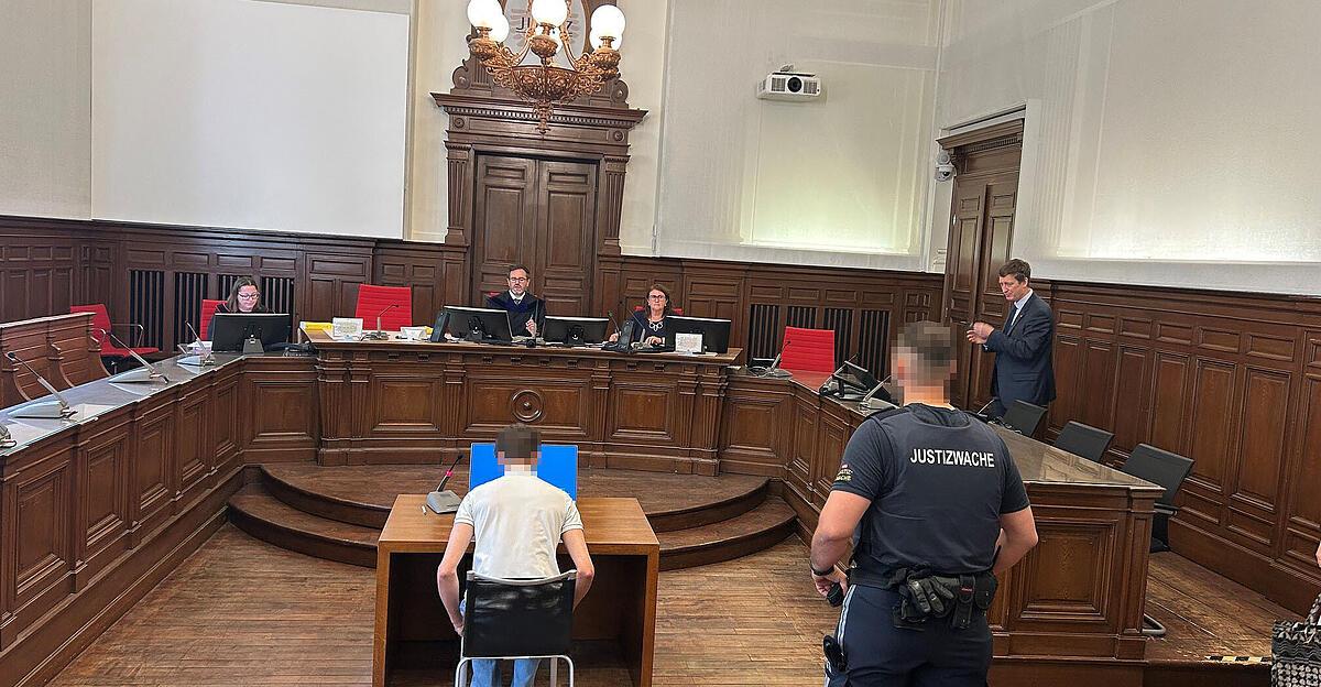 19-Jähriger aus Ried hätte Polizisten fast niedergefahren: 9 Monate ...