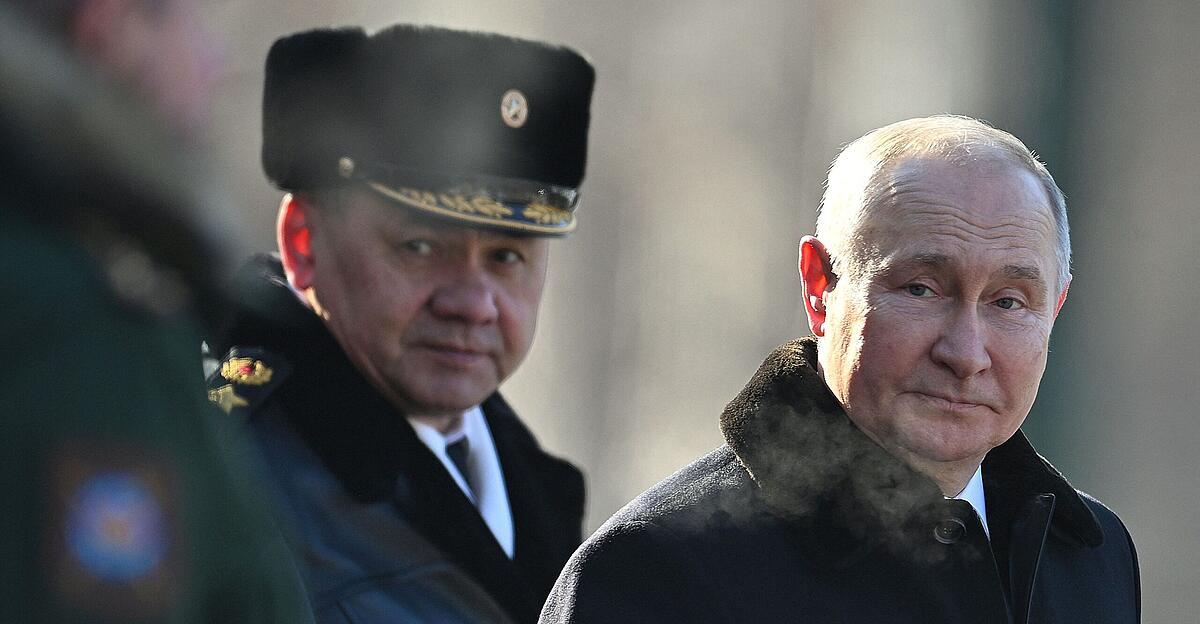Kremlin leader Putin goes down in history as a long-term ruler
