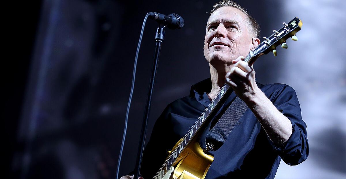 Bryan Adams ließ die Clam-Fans rasch alle Wetterkapriolen vergessen ...