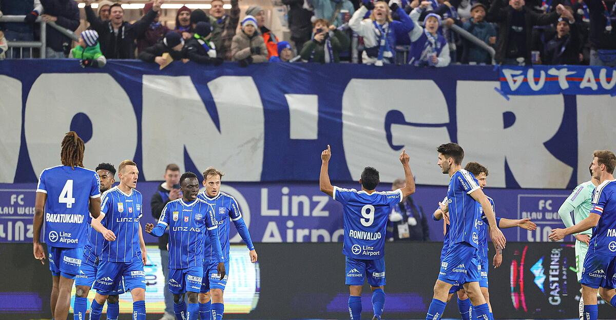 Meistergruppe mit Rapid und Blau-Weiß Linz, ohne LASK