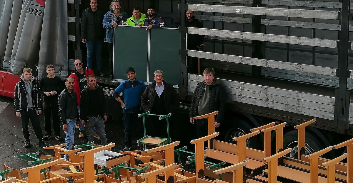 Discarded school furniture from Gutau is put to good use in Moldova