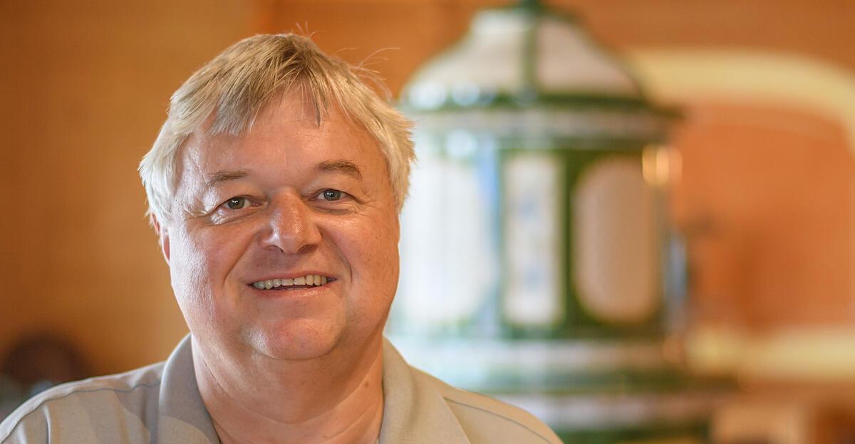 Horst Dilly: Ritterschlag für den Greenkeeper | Nachrichten.at