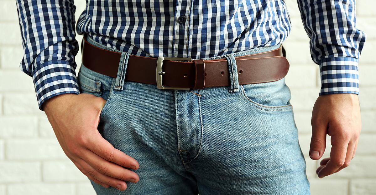 Doctor, what causes urinary incontinence in men?