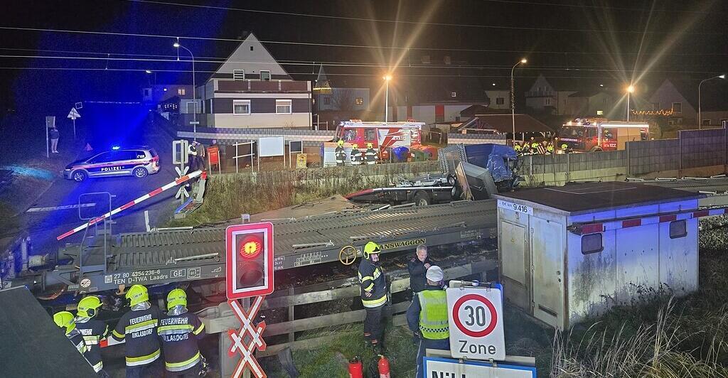 04. Dezember - Zugunfall in der Steiermark: ÖBB-Strecke bis Donnerstagfrüh gesperrt