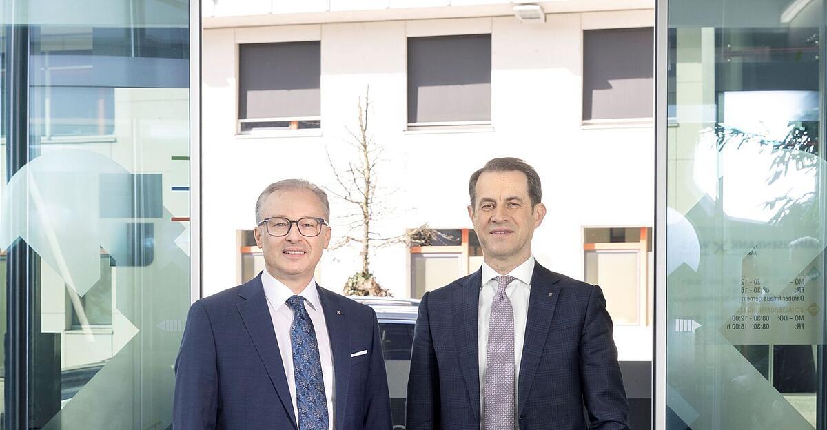 Wels und Gunskirchen: Die größte Raiffeisenbank nimmt ihren Betrieb auf