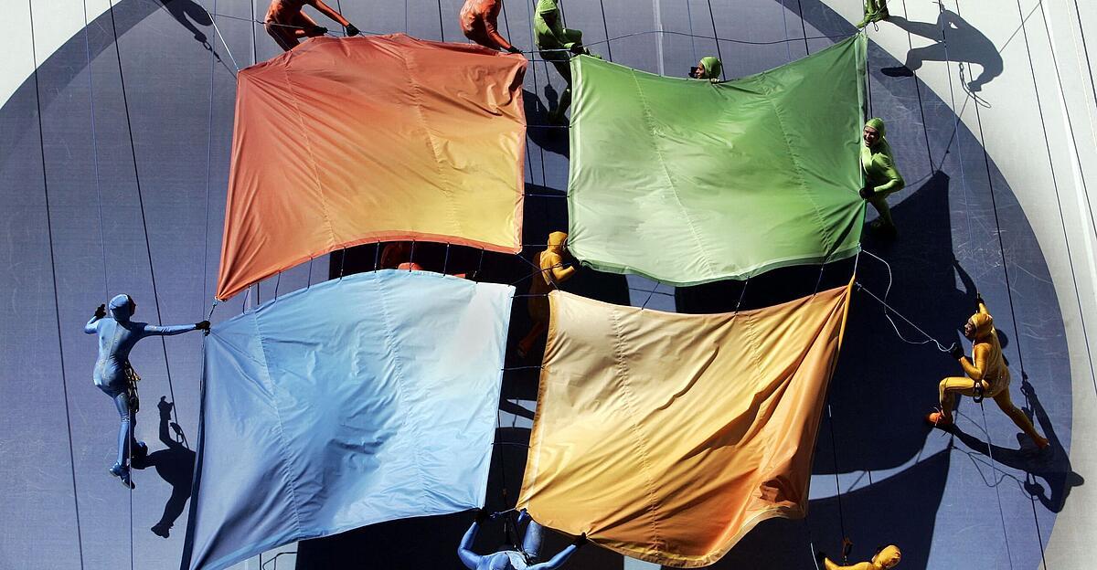 Microsoft introduces the “Phi-3-mini” thin AI. Microsoft introduces the “Phi-3-mini” thin AI.