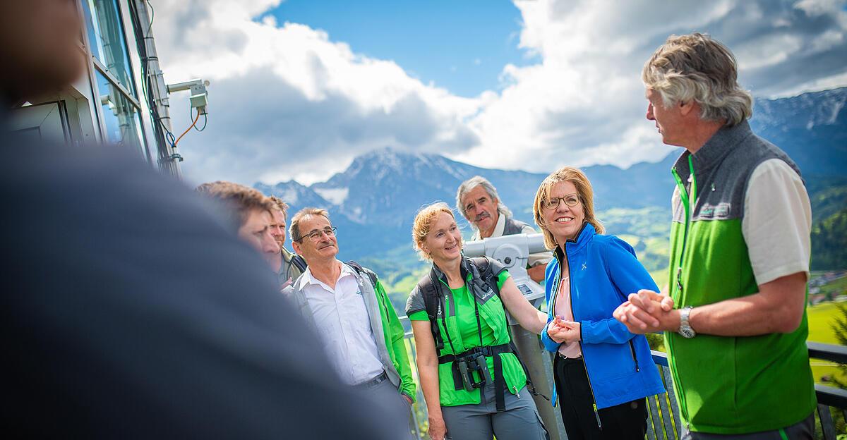 The minister brought a funding pot of 27 million euros with her on the national park tour