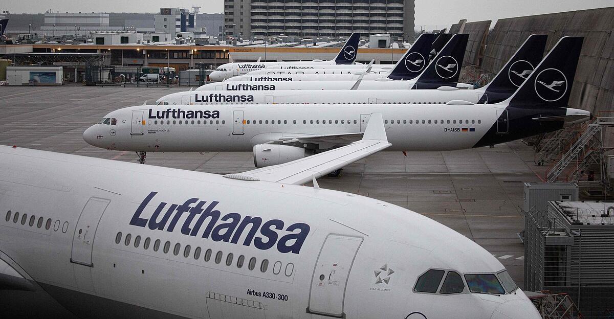 Two-day warning strike by Lufthansa's Verdi strike hits passengers