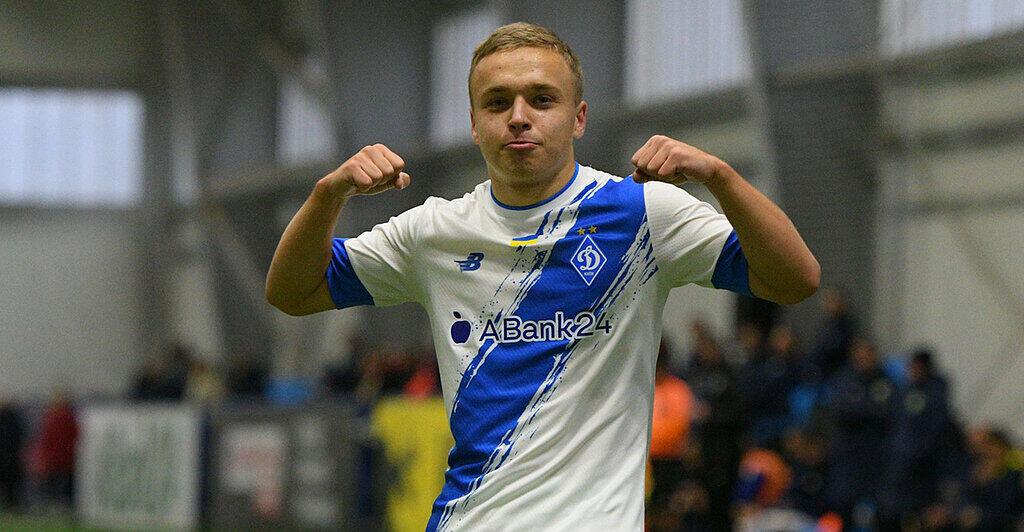 FC Blau-Weiß Linz is looking for a playmaker with international experience
