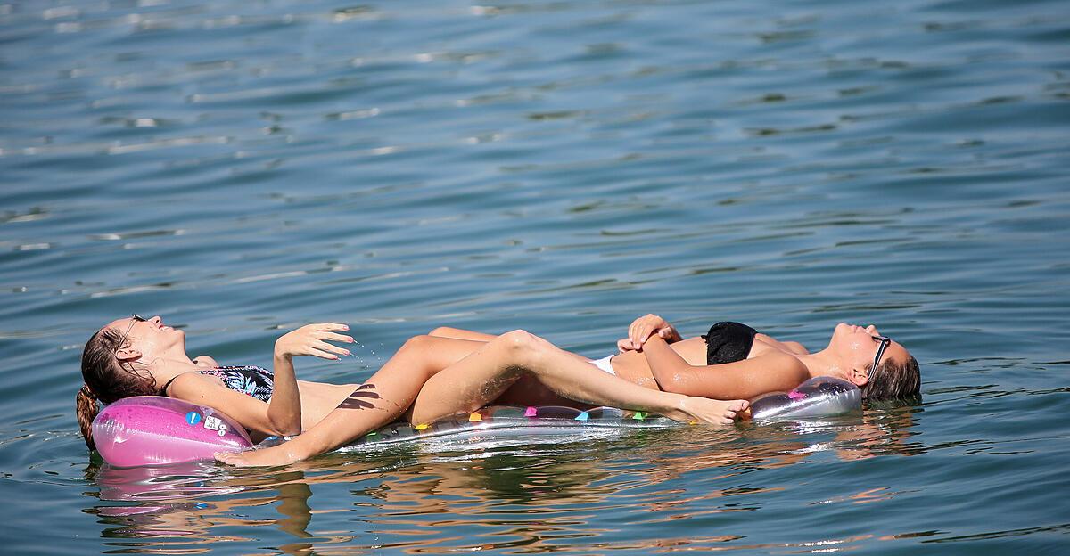 Are we facing a hot summer in Europe this year?