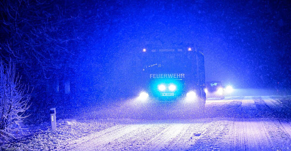 02. Dezember 09:05 - Zahlreiche Zugstrecken in Oberösterreich unterbrochen