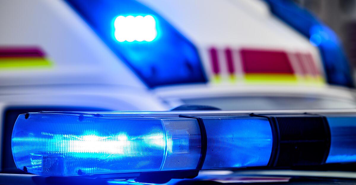 Sekundenschlaf auf A1 bei Enns: Alkolenker prallte mit Pkw gegen ...