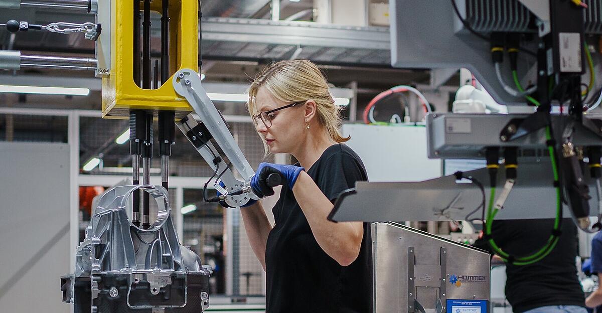 End of combustion engines: BMW Steyr CEO demands clarity from the federal ...