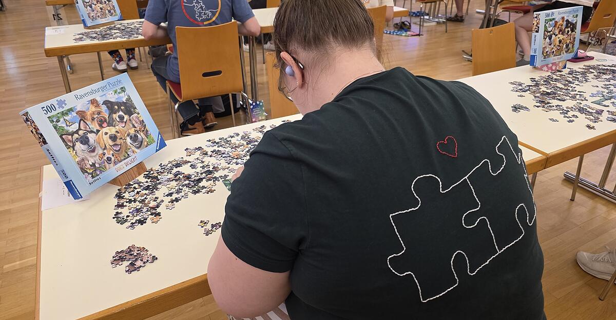 Erste Puzzelmeisterschaft Österreichs: Linzerin puzzelte sich zu ...