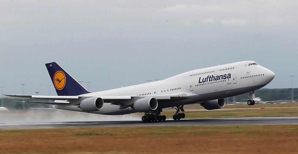 Odeur à bord : un avion de la Lufthansa fait demi-tour alors qu’il volait vers Chicago