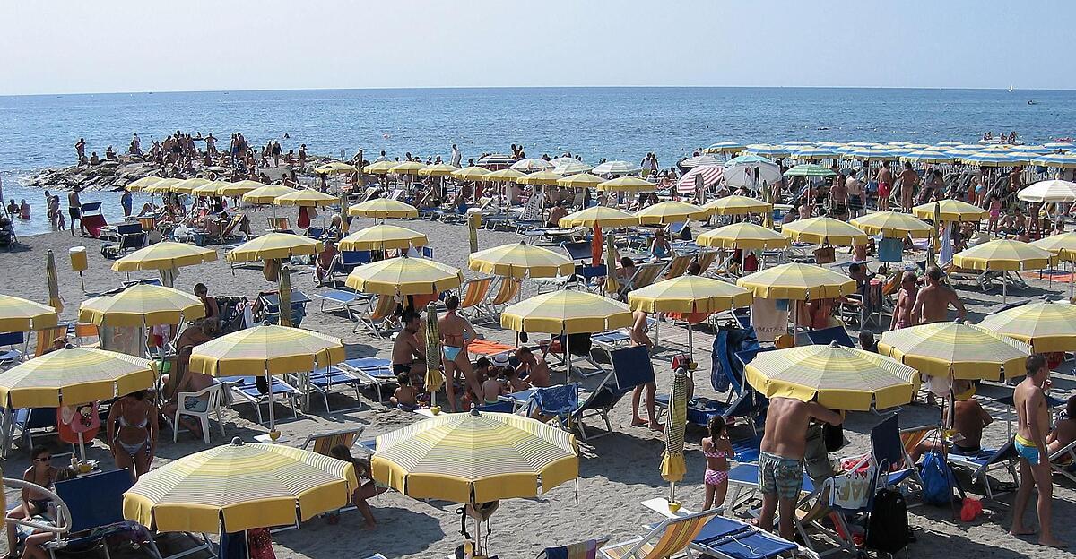 Sommer, Sand und Streik: Italiens Strandbäder machten gestern dicht