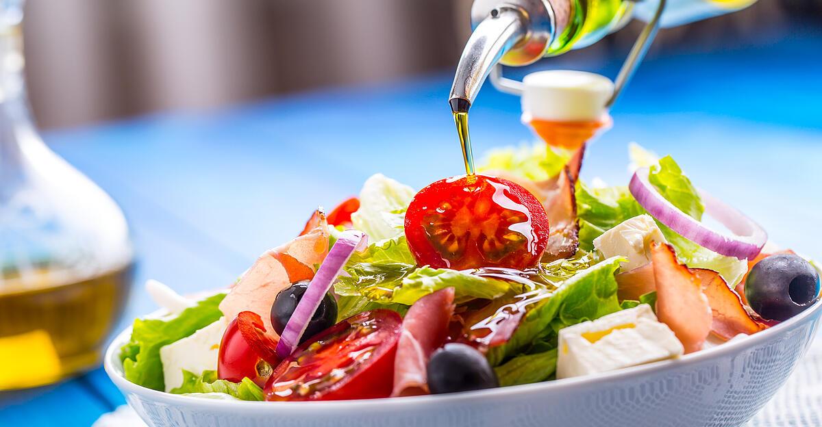 Nutrition on hot days: The concept behind the plate model